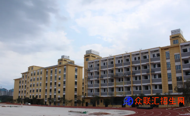 新宁县裕文职业技术学校